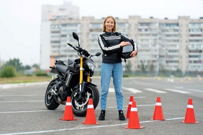 motosiklet ehliyeti 125 - 1000cc a1 a2 a sınıfı ehliyet